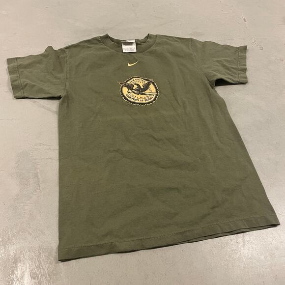 Nike Other - Y2K mlb Nike map t-shirt